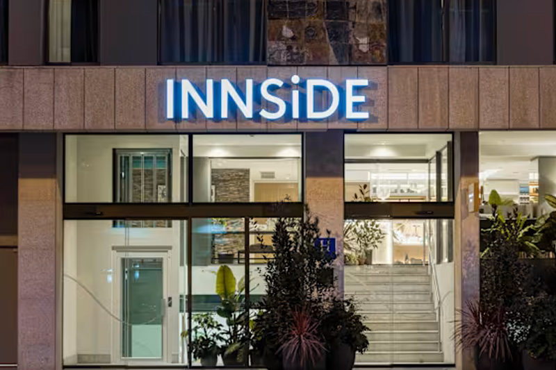 Hotel INNSiDE by Meliá en Zaragoza, cerca de la clínica Dermabia